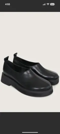 ラウンドトゥプラットフォームローファー