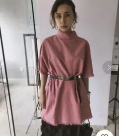 Ameri FRINGE HEM SLIT LONG TOP アメリのサムネイル
