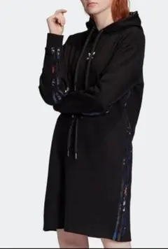 アディダスオリジナルス CNY フード付きワンピース