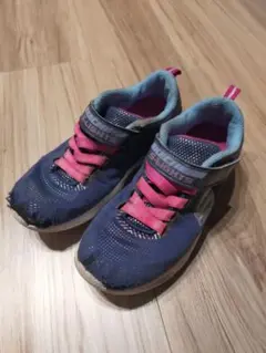 Item thumbnail for item 3a9464b7-9e35-48cf-a72e-65e842cadda6