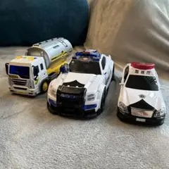 き*ょ様 車のおもちゃ 3台セット