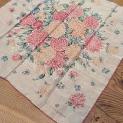 ヴィンテージ　valentino garavani 花柄ハンカチ