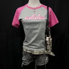 平成ギャル　y2kグランジ　adidas ピチT 半袖　Tシャツ　ラグラン　ロゴ