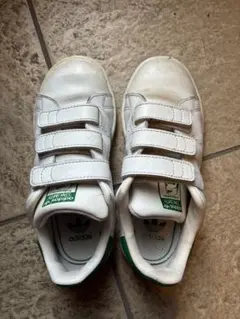 adidas Stan Smith ベルクロスニーカー ホワイト/グリーン