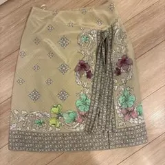 sunaunaひざ丈スカート 花柄 ベージュのサムネイル