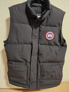 CANADA GOOSE ネイビー ダウンベスト S
