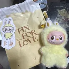 ラブブ イニシャル「F」ぬいぐるみ アルファベット Labubu【正規品】