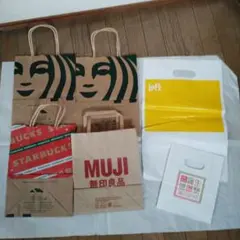 紙袋　スターバックス、無印、ロフト、ユニクロ　6点セット