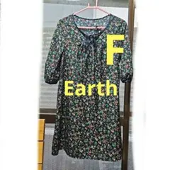 未使用き近い。 小花ワンピース。 フリーサイズ。 Earthブランド。