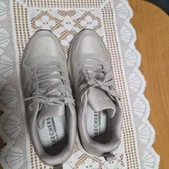 SKECHERS グレー スニーカー
