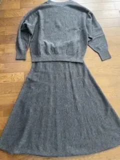 【新品】BEAMS ルルメリー お花のティグレ ジャージ トップスダークグリーン 新品】BEAMS ルルメリー お花のティグレ ジャージ トップスダーク