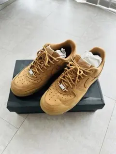 Nike Air Force 1 ブラウン スニーカー