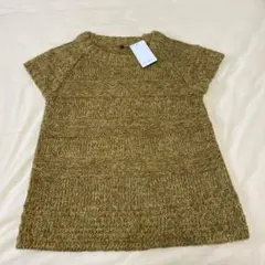 新品 タグ付きニット　サイズＭ