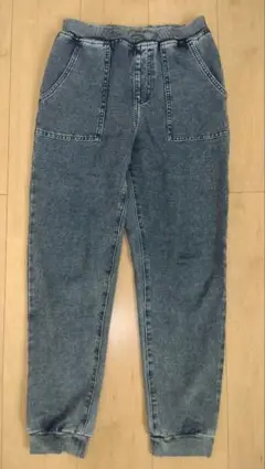 GU　ジーユー　デニムカットソージョガーパンツ　長ズボン　160cm