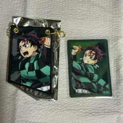 劇場版鬼滅の刃 箔押しランダムカード&ランダムワッペンチャーム 竈門炭治郎セット