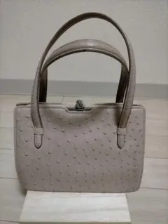 オーストリッチ バック