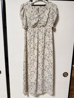 【美品】GRL 花柄バックリボンvネックワンピース