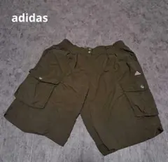 adidas　ショートパンツ カーキ　Sのサムネイル