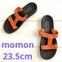momon 編み込み　フラットサンダル オレンジ　23.5cmのサムネイル
