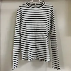 150サイズ 白黒ストライプ 長袖カットソー
