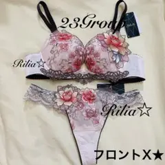 ミュシャ
