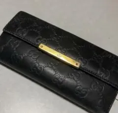 GUCCI　グッチ　長財布　 GG総柄　エンボスロゴ　　 黒　レザー