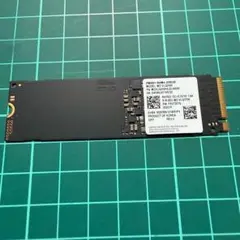 SAMSUNG MZVLQ256HAJD NVMe SSD 256GB健康94%