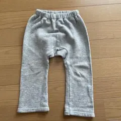 グレーのウエストゴムパンツ