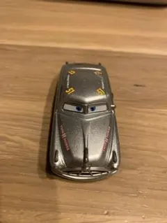 カーズ　トミカ　ハドソン・ホーネット　シルバーレーサータイプ