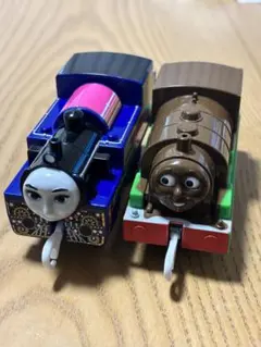 Item thumbnail for item ec771f1a-b93f-4417-81ae-5cb1fa84f6ed