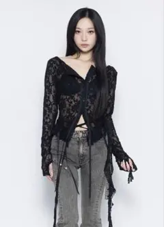 theredthered trailing lace tops blackのサムネイル