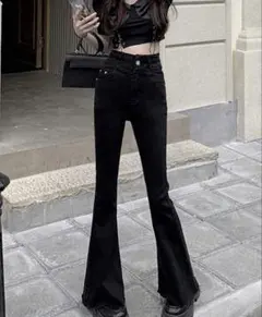 フレアパンツ　黒