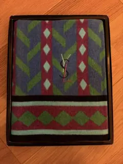 【新品】イヴサンローラン YSL バスタオル　マルチカラー
