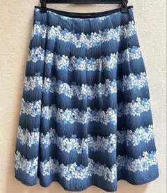 【美品 】ローラアシュレイ フレアスカート 花柄 11号