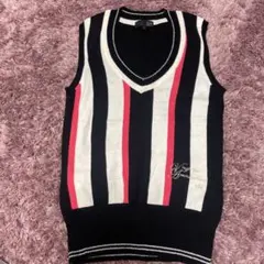 ニットベスト