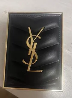 YSL クチュール ミニ クラッチ 910 アイシャドウのサムネイル