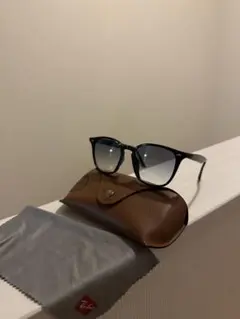 【人気】RayBanレイバン RB4258F 601/19 啓之輔さん