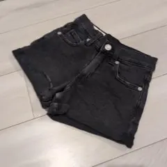 ZARAKids ダークグレー ショートパンツ 122cm