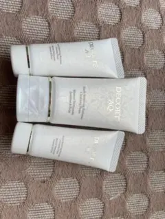 DECORTÉ AQ ウォッシュクレンジング 30g × 3