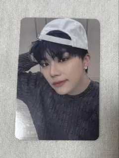 Item thumbnail for item e0ab902f-e242-46bc-9d5b-4d296c8d1990