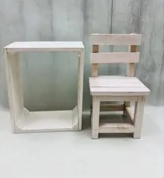 推し活グッズの飾りに　木製ミニチュアチェア＆ウォールシェルフセットのサムネイル