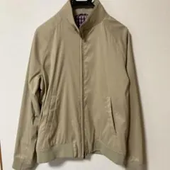 ユニクロ　スイングトップ