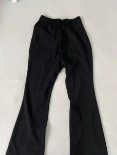 GUブラック フレアパンツ ゴムウエスト