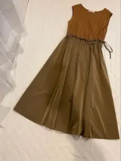 ノースリーブワンピース