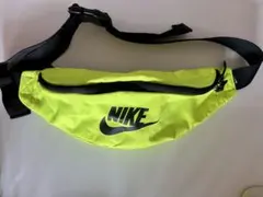 NIKE ボディバッグ イエロー
