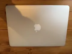 MacBook Pro 13インチ Early 2015 / i5 / 8GB