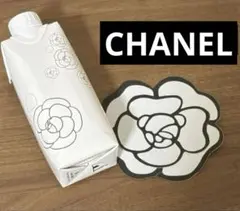 CHANEL ミネラルウォーター　カメリア柄 紙製コースター 2点セット