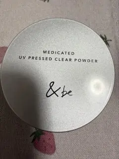 アンドビー 薬用UVプレストクリアパウダー be フェイスパウダー ほぼ未使用のサムネイル