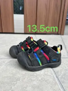 KEEN キッズスニーカー ブラック/レインボー 13.5cm