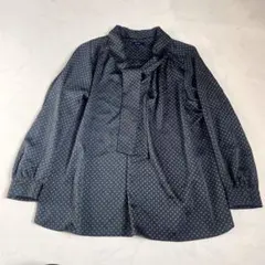 美品　SHIPS 小紋ボウタイブラウス 紺　2way 38 Vネック　スキッパー